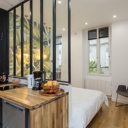 Ferienwohnung Studio d'architecte au pied de Tour Eiffel  Paris Exterior foto