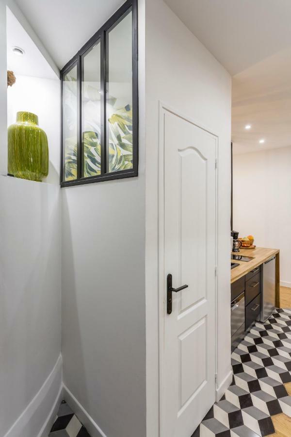 Ferienwohnung Studio d'architecte au pied de Tour Eiffel  Paris Exterior foto
